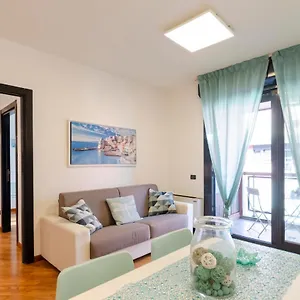 Dock Of The Bay Genova, Stylish Apartment In The Heart Of Genoa With Air Conditioning, Private Free Garage, Harbour View Appartement